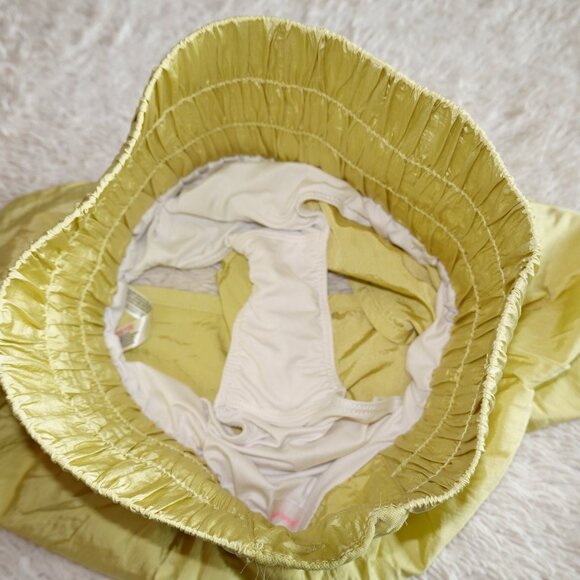 Women's Size XS Free People FP Movement Way Home Shorts, Pomelo, 2" Inseam - Picture 5 of 7